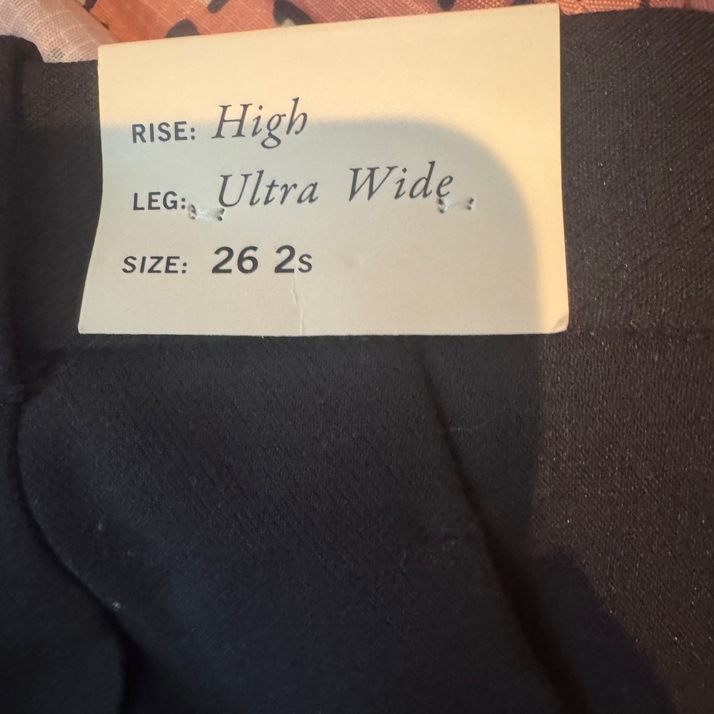 A & F Harper Wide Leg Cargo Pant - Picture 5 of 7